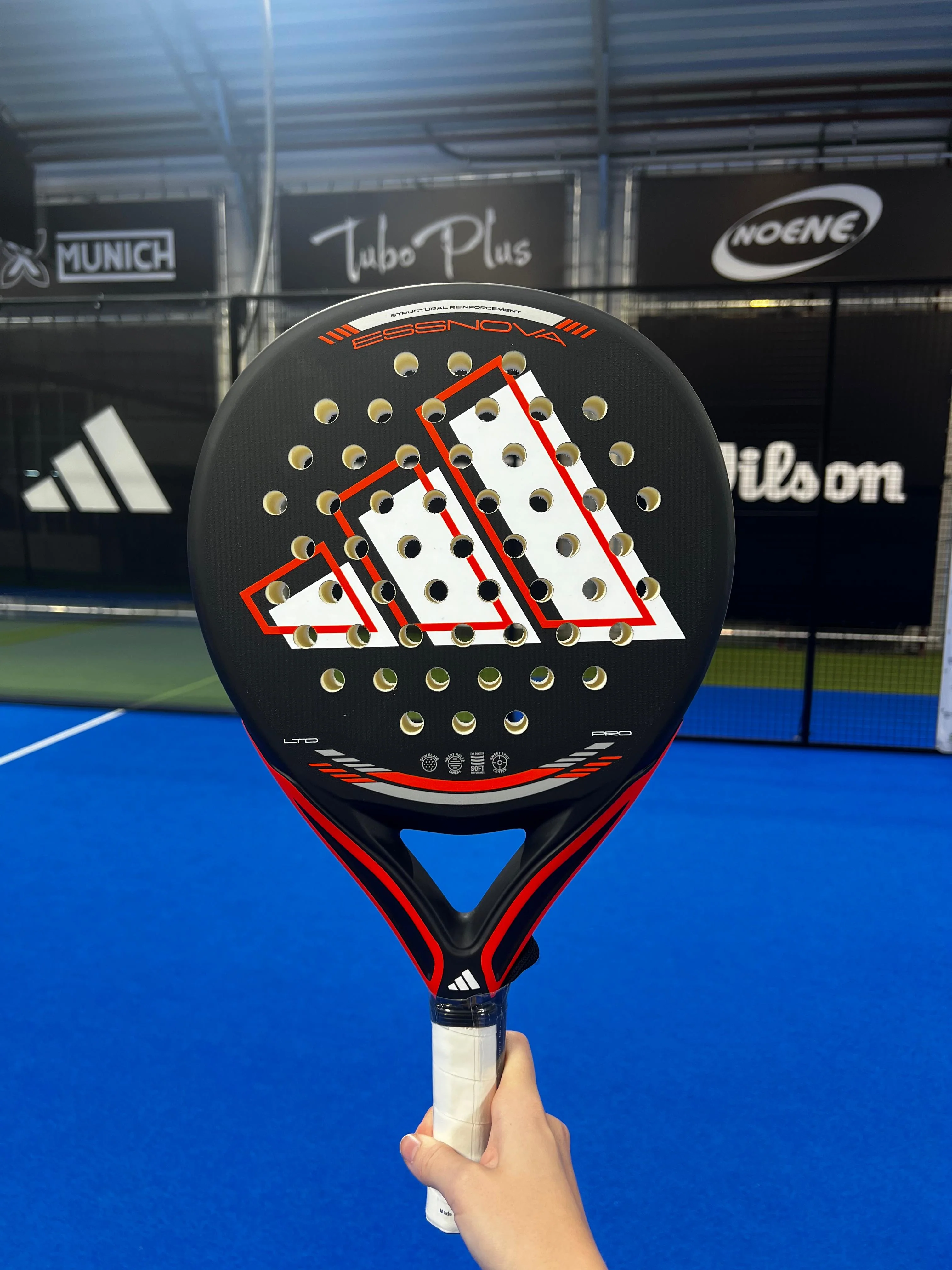 Adidas Essnova LTD Pro - Image 4